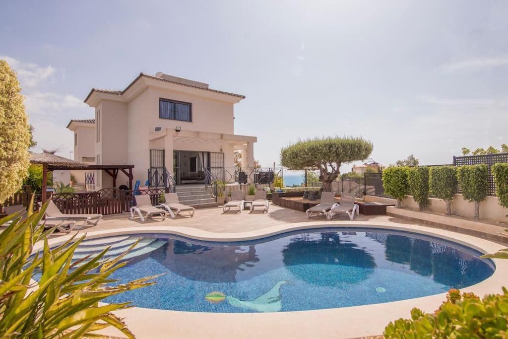 Villa Moderna Con Piscina El Campello Kültér fotó