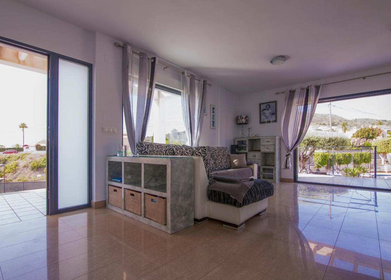 Villa Moderna Con Piscina El Campello Kültér fotó